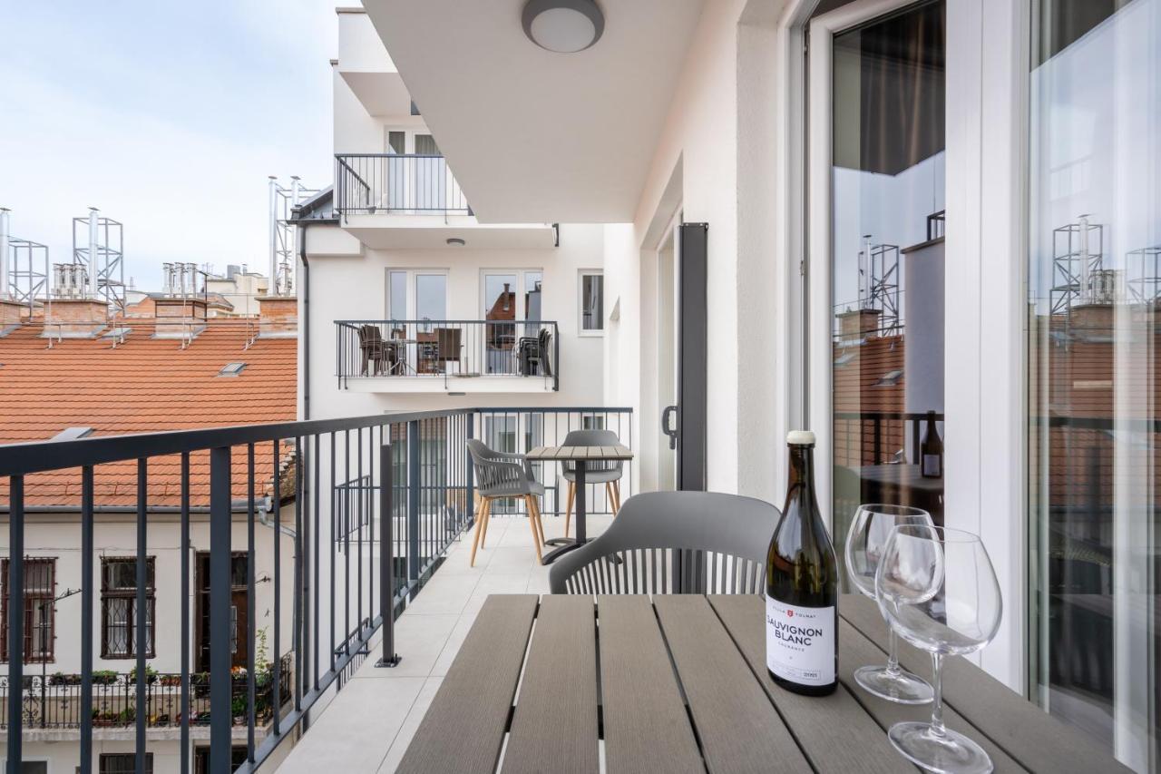Rose Garden Apartments Budapeszt Pokój zdjęcie